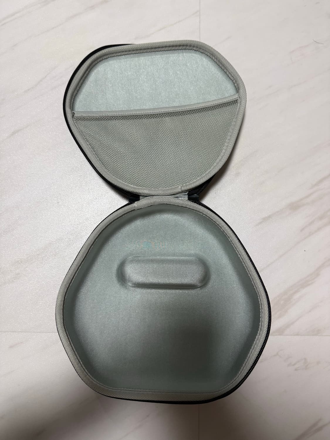 에어팟맥스 실버 8핀(라이트닝) 상품이미지5