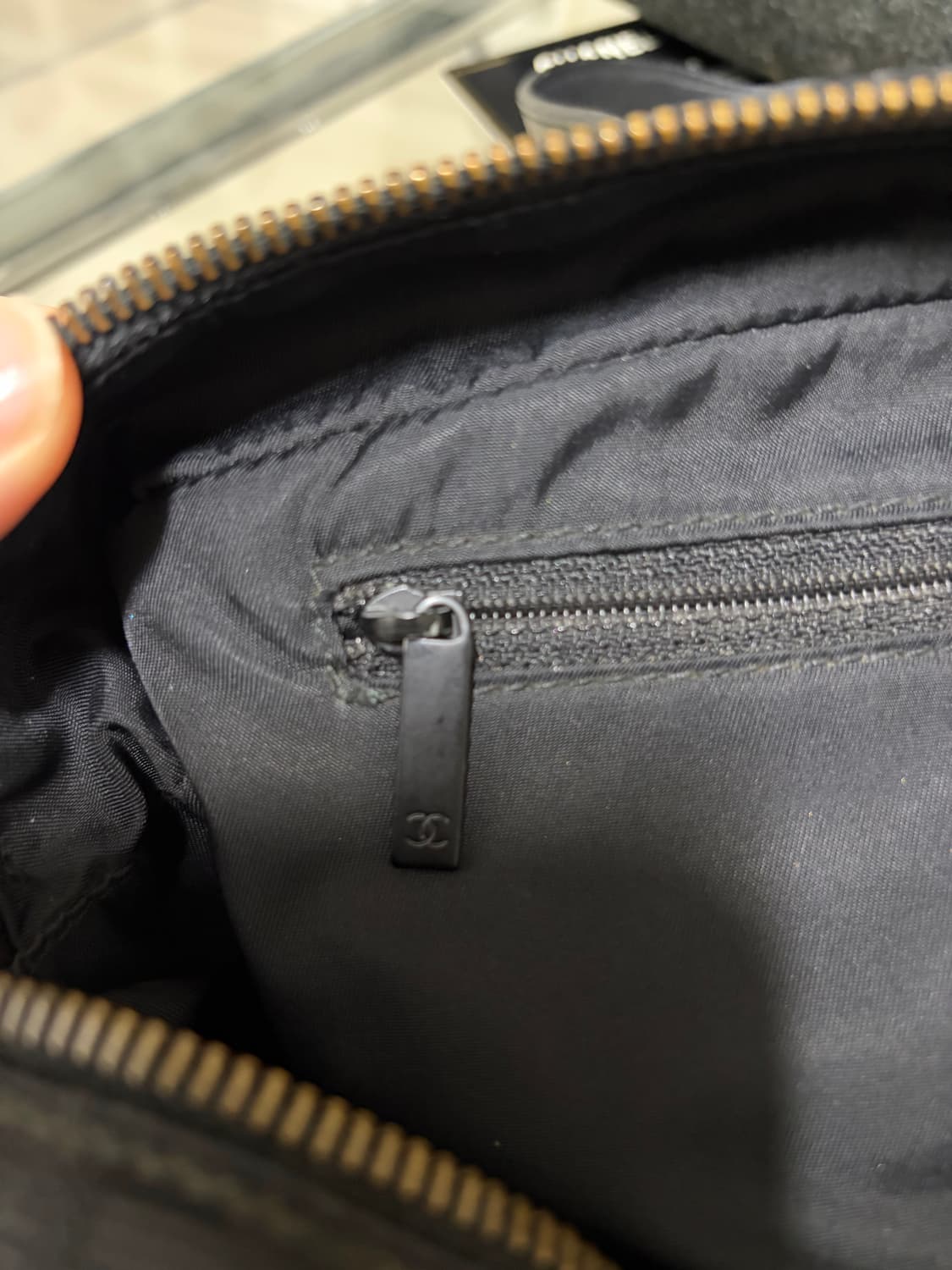 샤넬 뉴트래블 바게트백  상품이미지8