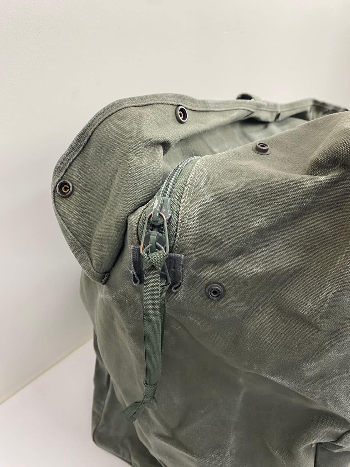 80's 밀리터리 헤비 캔버스 킷백 상품이미지6