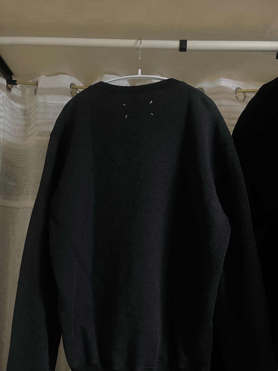 메종 마르지엘라 10라인 퀄팅 맨투맨 상품이미지1