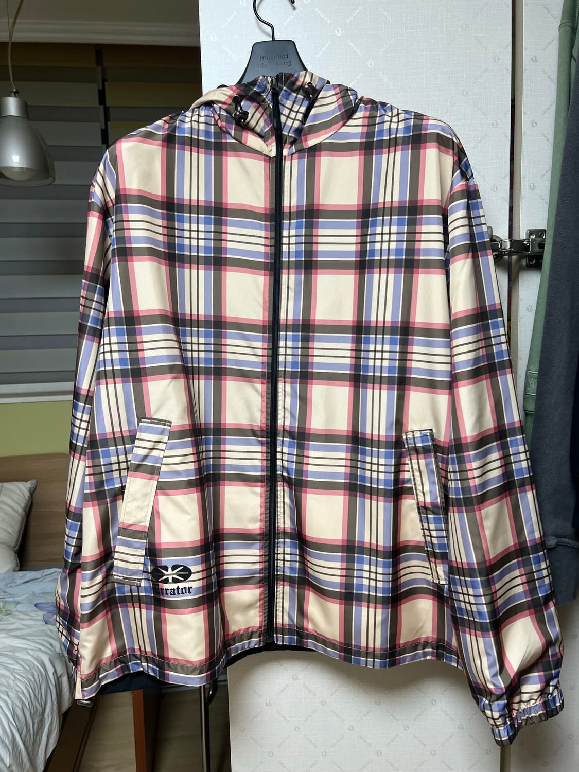 이알티알 Check Pattern Reversible Windbreake 상품이미지1