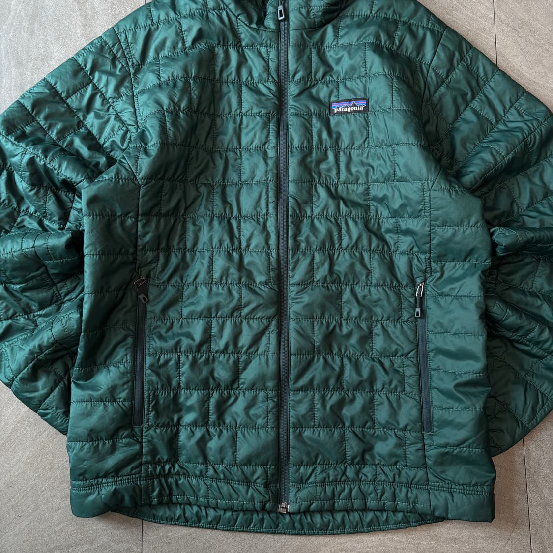 파타고니아 정품 나노 퍼프 그린 자켓  상품이미지4