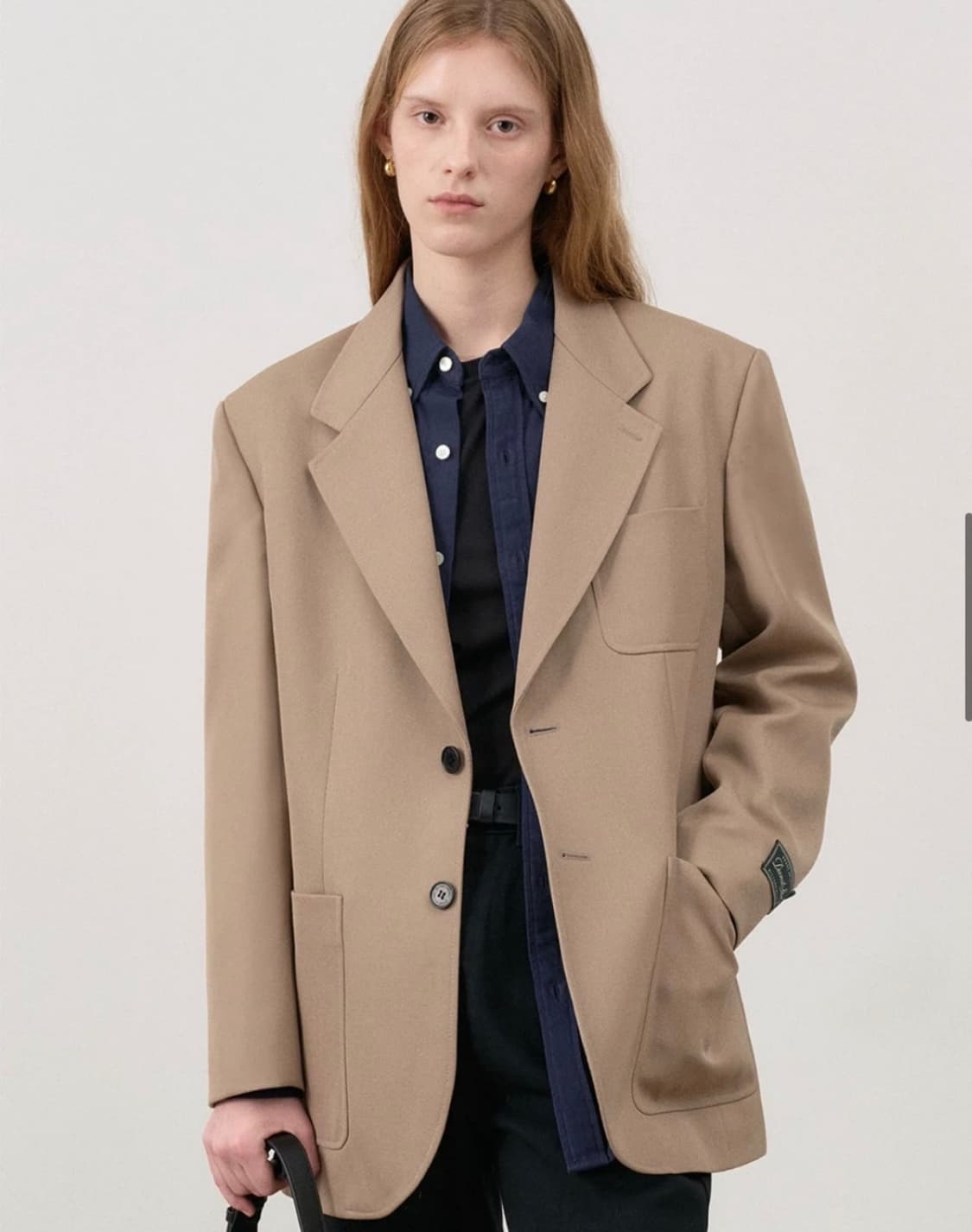 던스트 유니섹스 오버사이즈 울 블레이저(베이지) 팝니다 (xs) 상품이미지1