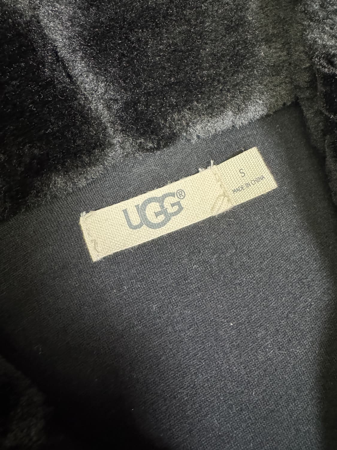 어그 UGG KAILANI 쉐르파 퍼 후디 블랙 S 상품이미지5