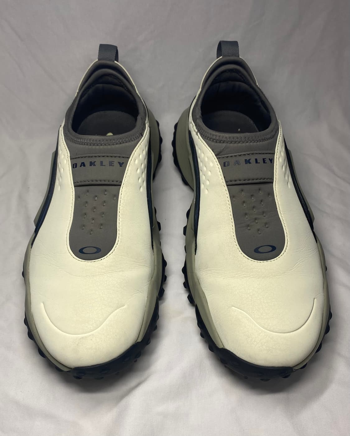 오클리 엣지 아이콘 크림 네이비270 판매합니다 상품이미지2