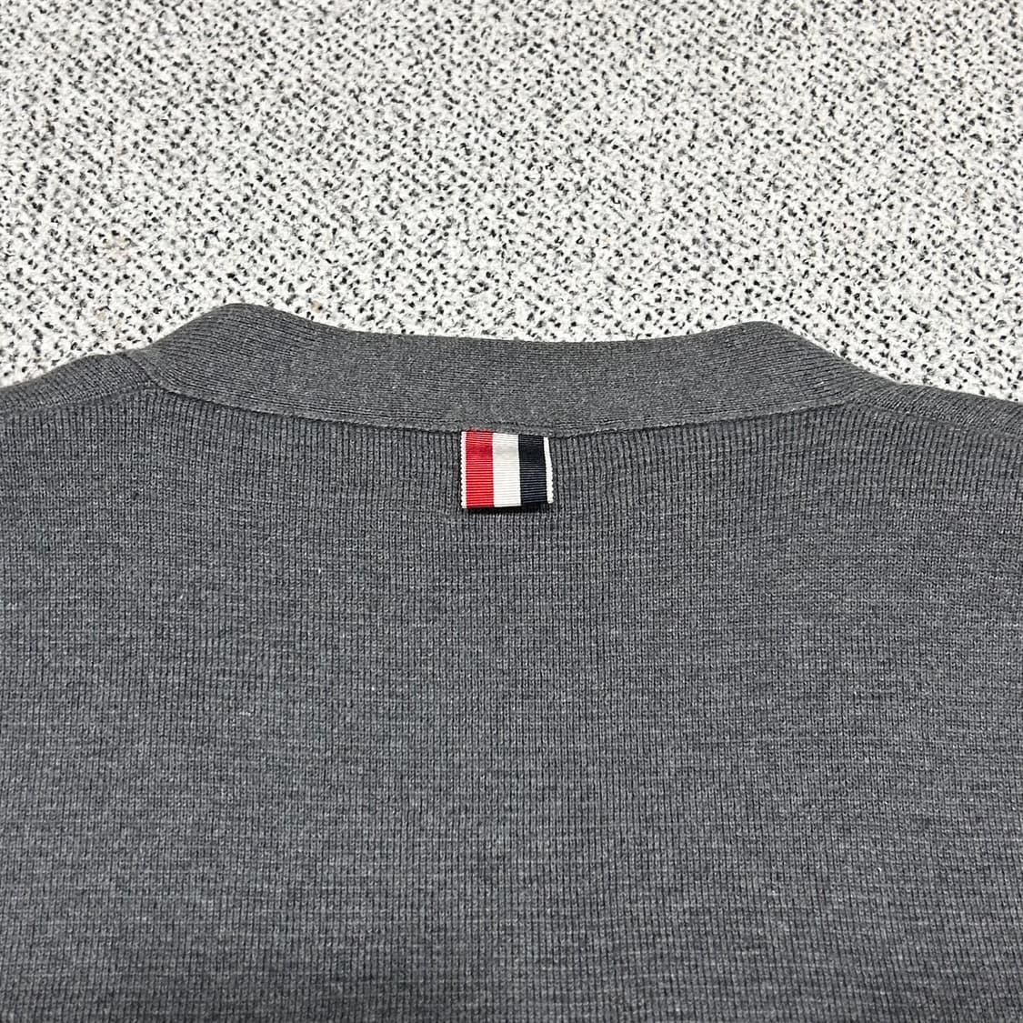 톰브라운 가디건 상품이미지5