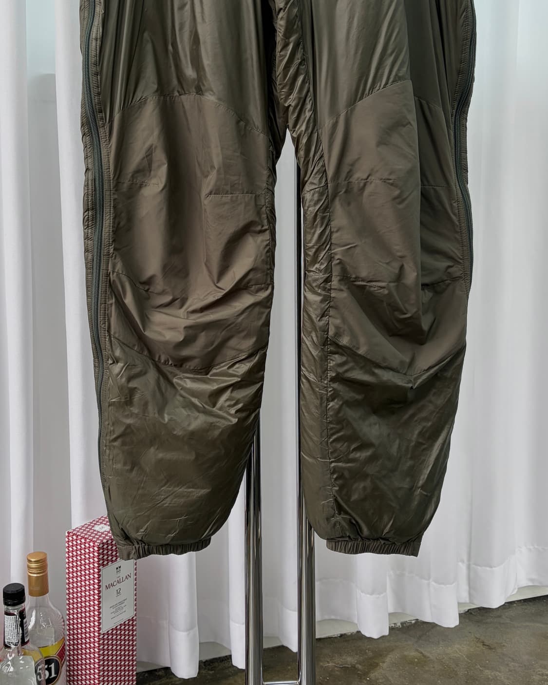 [XL]파타고니아 MARS LV7 micro puff 팬츠 알파 그린 상품이미지5