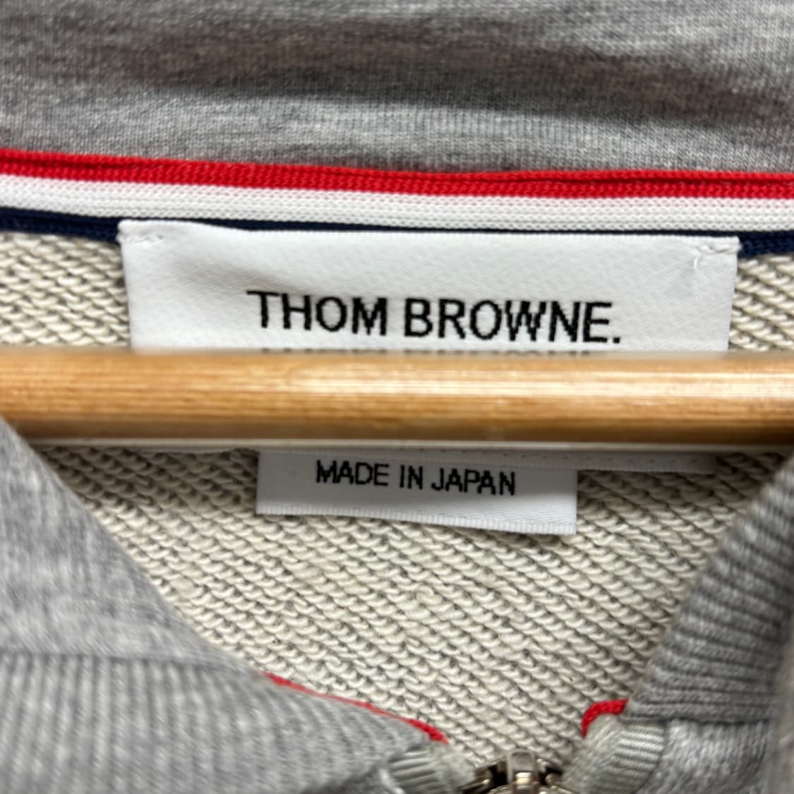 [7]톰브라운 사선완장 후드집업 상품이미지4