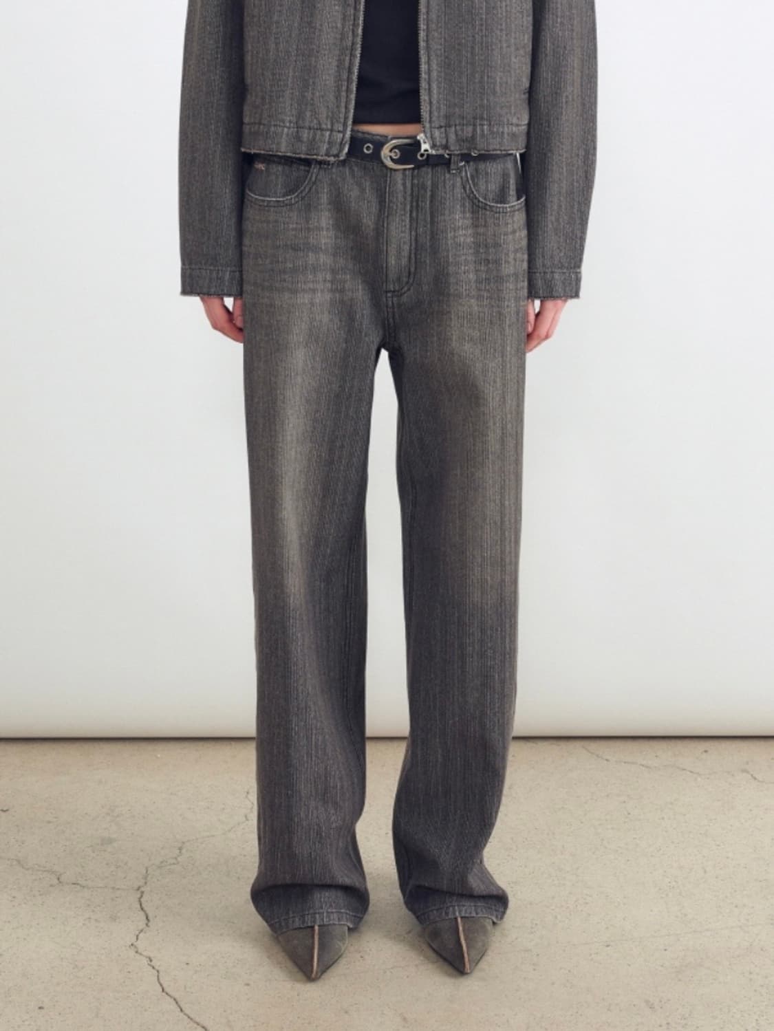 인사일런스 서페이스 슬럽 스트레이트 데님 팬츠 BROWN 브라운 상품이미지1