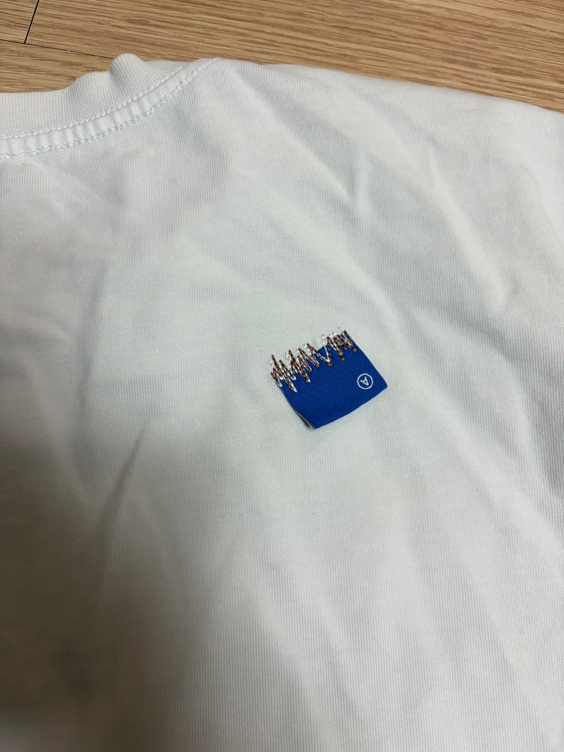 아더에러 a2 반팔티 상품이미지3