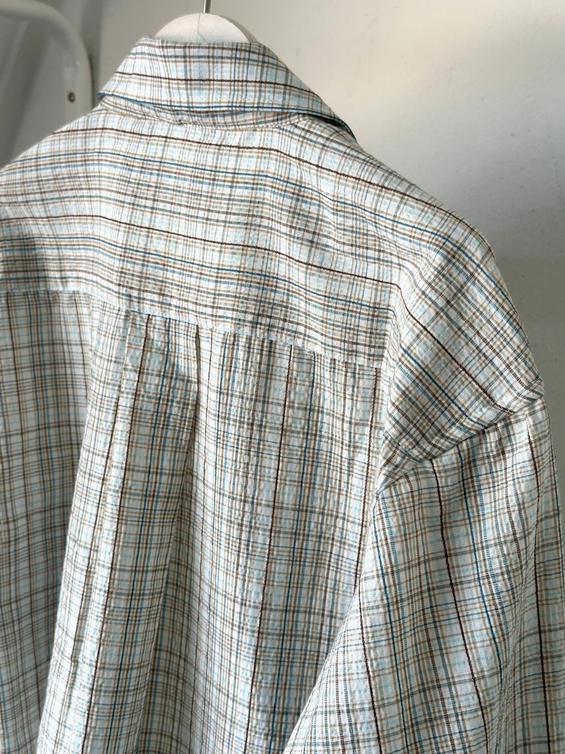 Light sucker fabric natural check shirt 상품이미지3