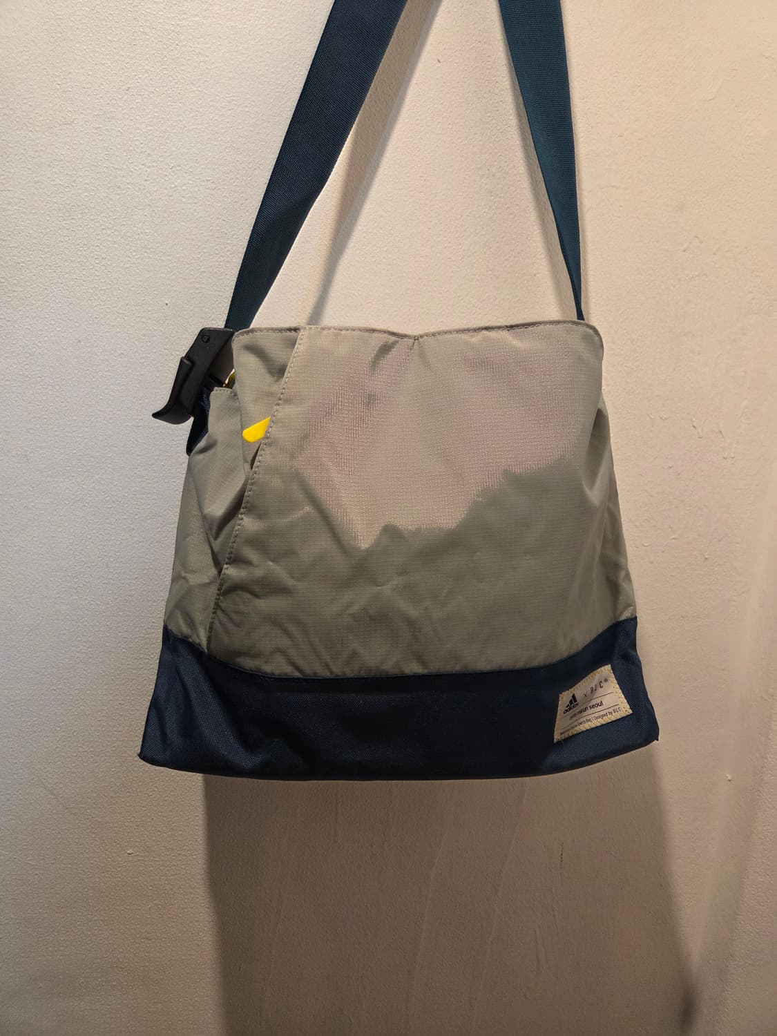 아디다스미런 크로스백 가방 상품이미지3