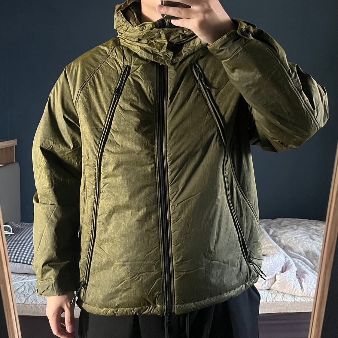 [새상품]언어펙티드 패디드 오블리크 집 점퍼 크랙올리브 상품이미지2