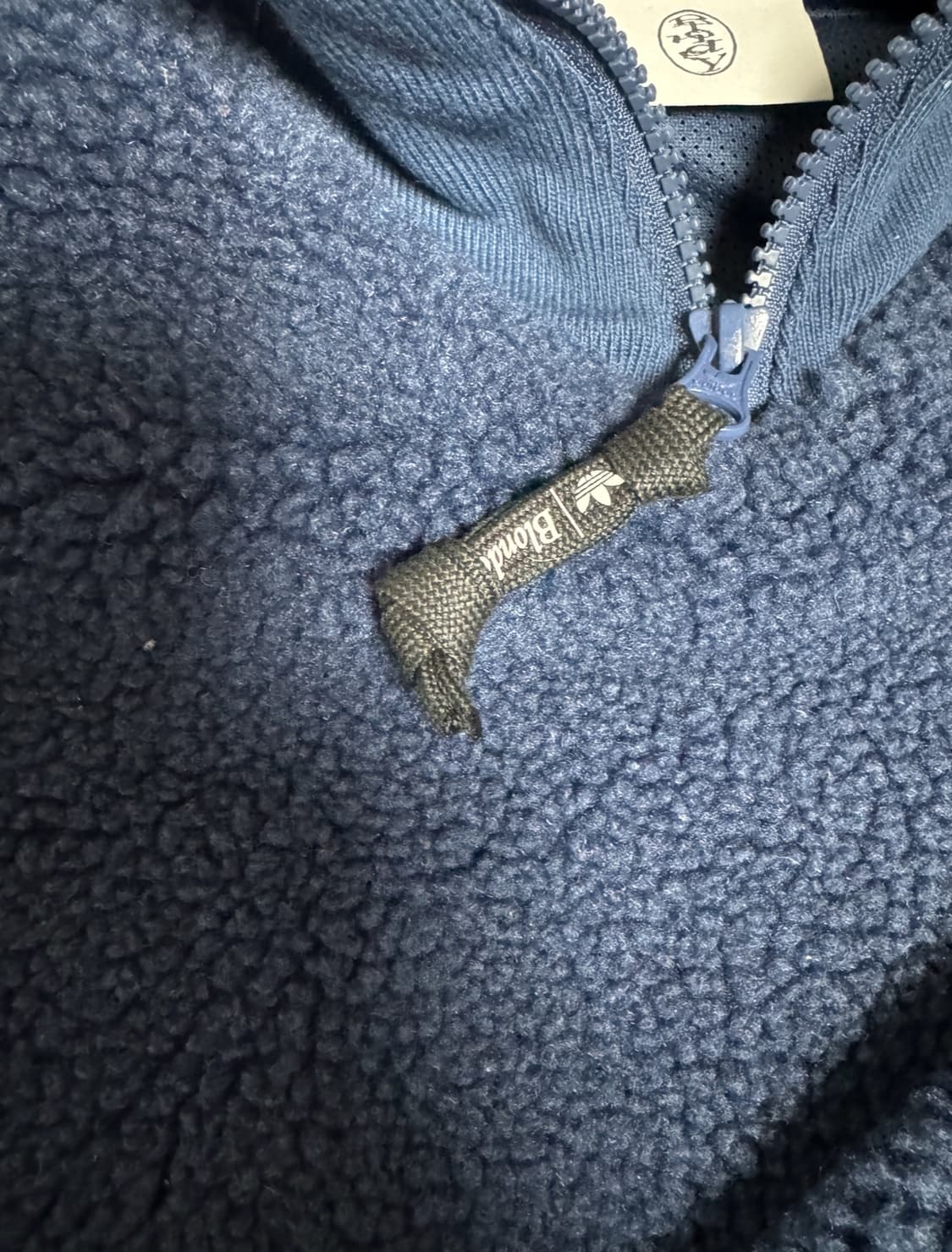 블론디 x 아디다스 하프집업 상품이미지4