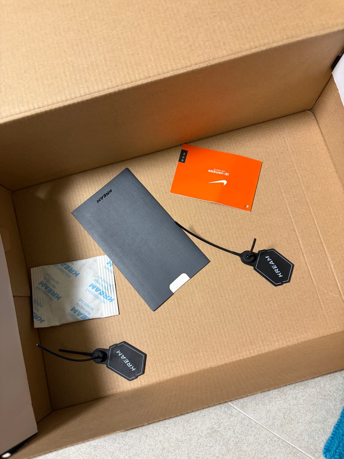 나이키 에어포스 1 '07 LV8 나이트 마룬 상품이미지10