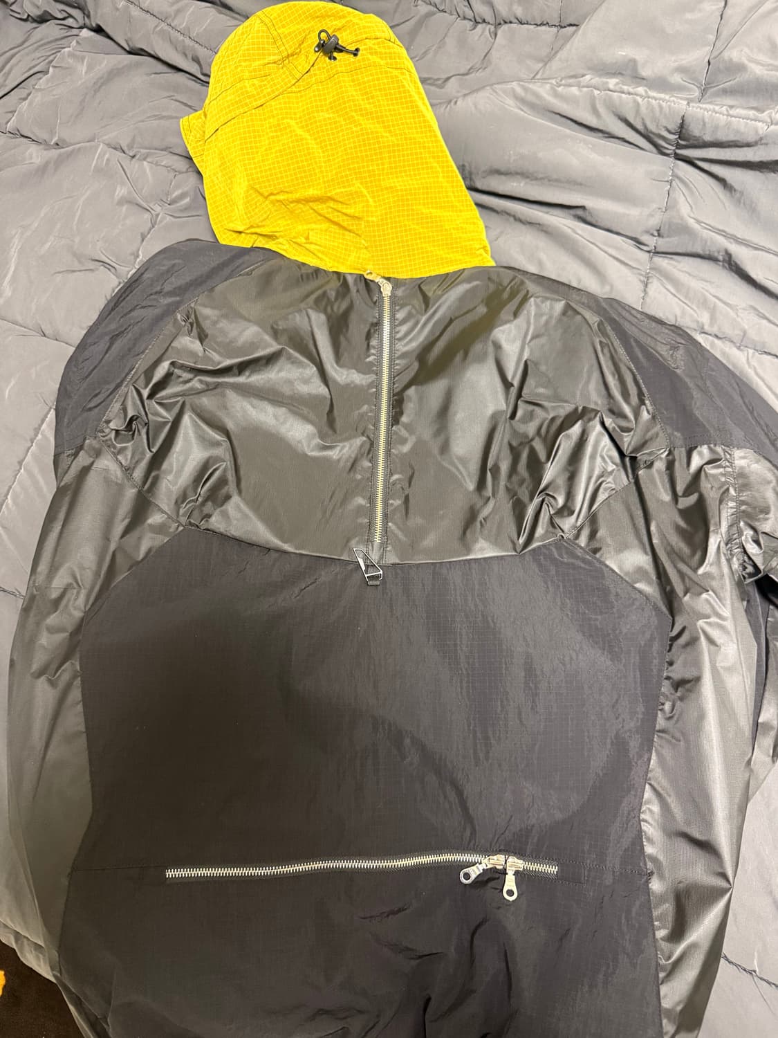 언더마이카 비나두 가슈테인 6 멀티 3D 포켓 라이트 쉘 파카 버프 옐로 상품이미지3