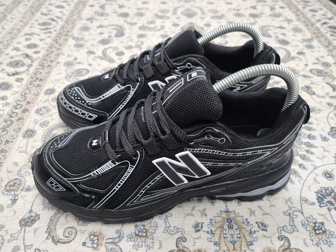 뉴발란스 1906R 블랙 실버 메탈릭 250mm 상품이미지3