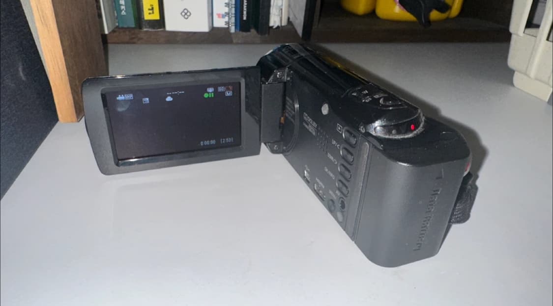 JVC Everio GZ-E77 B 40배줌 캠코더 상품이미지1