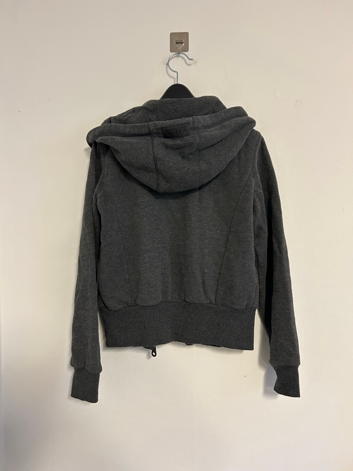 버커루 레터링 후드집업 상품이미지4