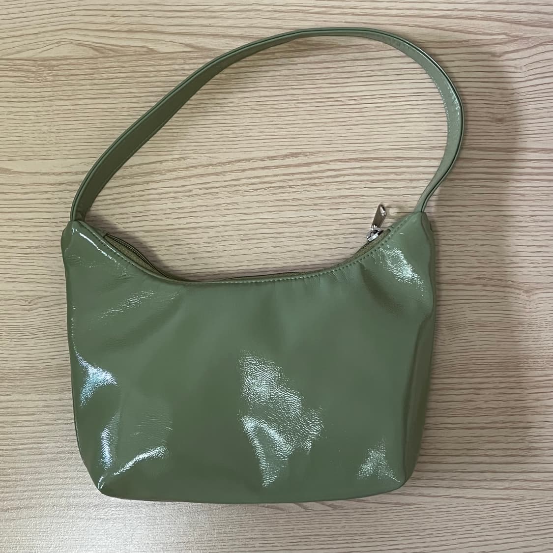 이미스 애나멜호보백 올리브그린 상품이미지2