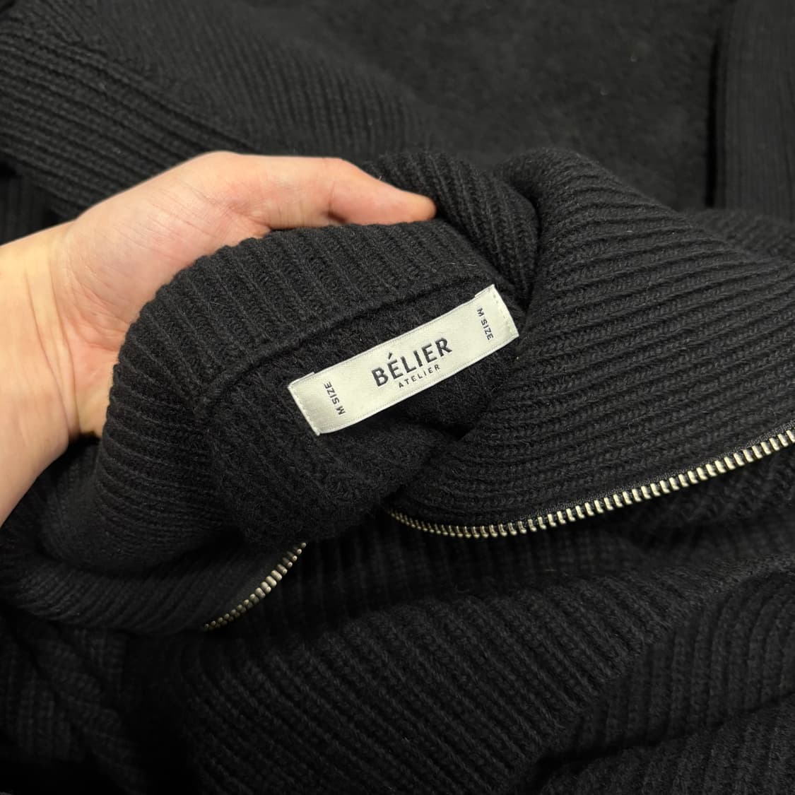 M 벨리에 BELIER 블랙 캐시미어 하프집업 니트 상품이미지6