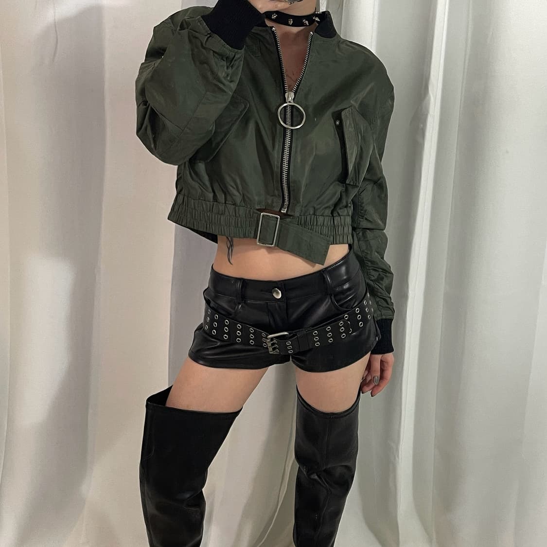 khaki crop buckle jacket 상품이미지1