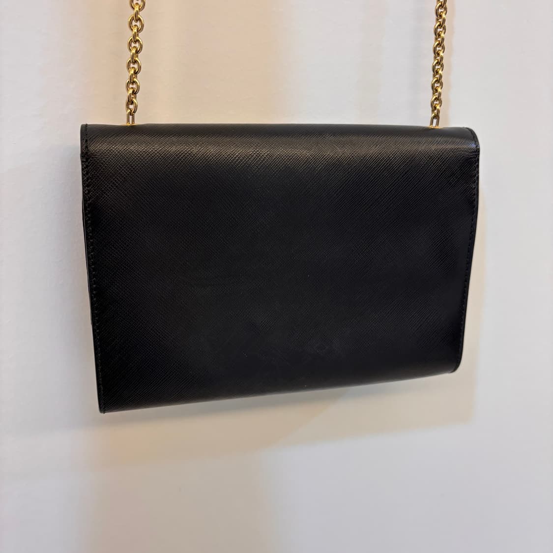 페라가모 체인 크로스백 상품이미지2