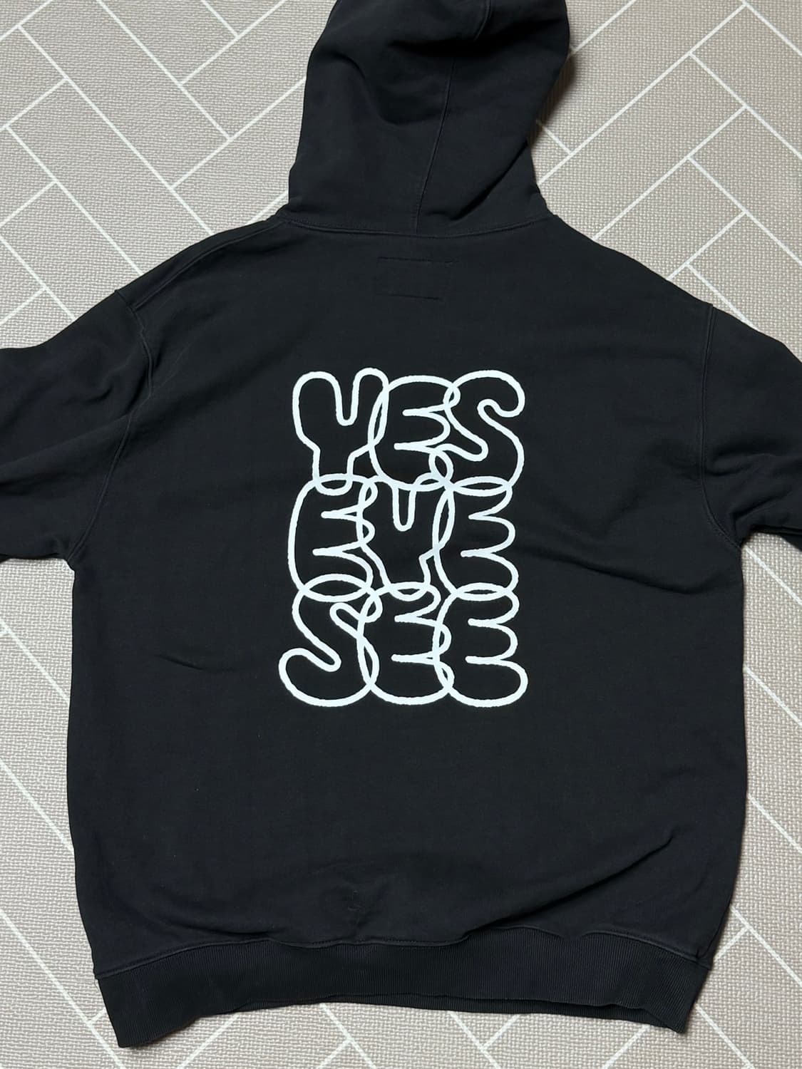 Yeseyesee 예스아이씨 후드티 블랙 상품이미지2