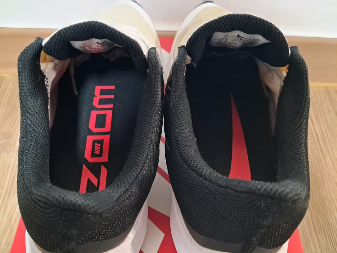 나이키 줌 윈플로 런닝화 250 상품이미지8