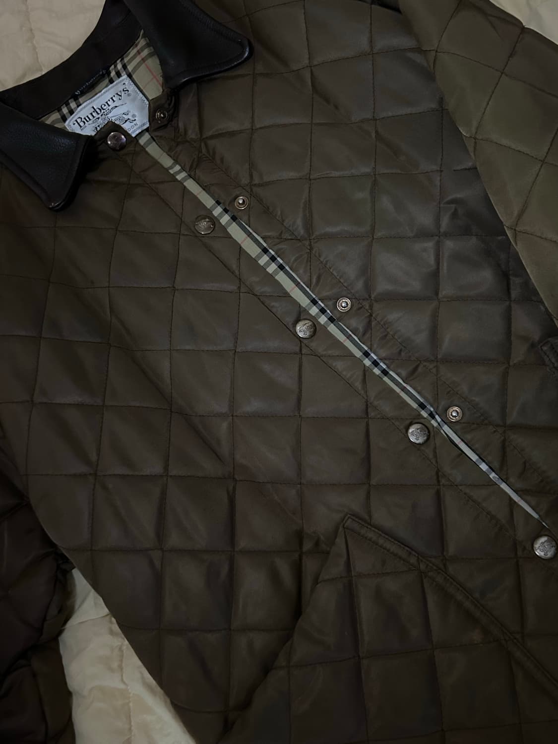 버버리 아우터 상품이미지2