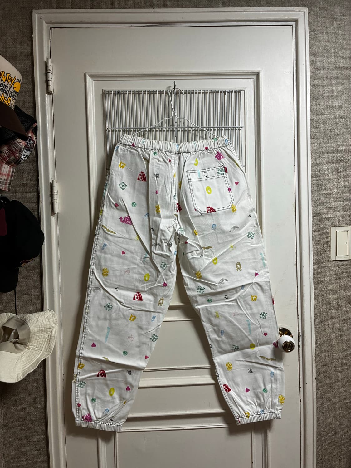 슈프림 딥 스페이스 스케이트 팬츠 상품이미지2