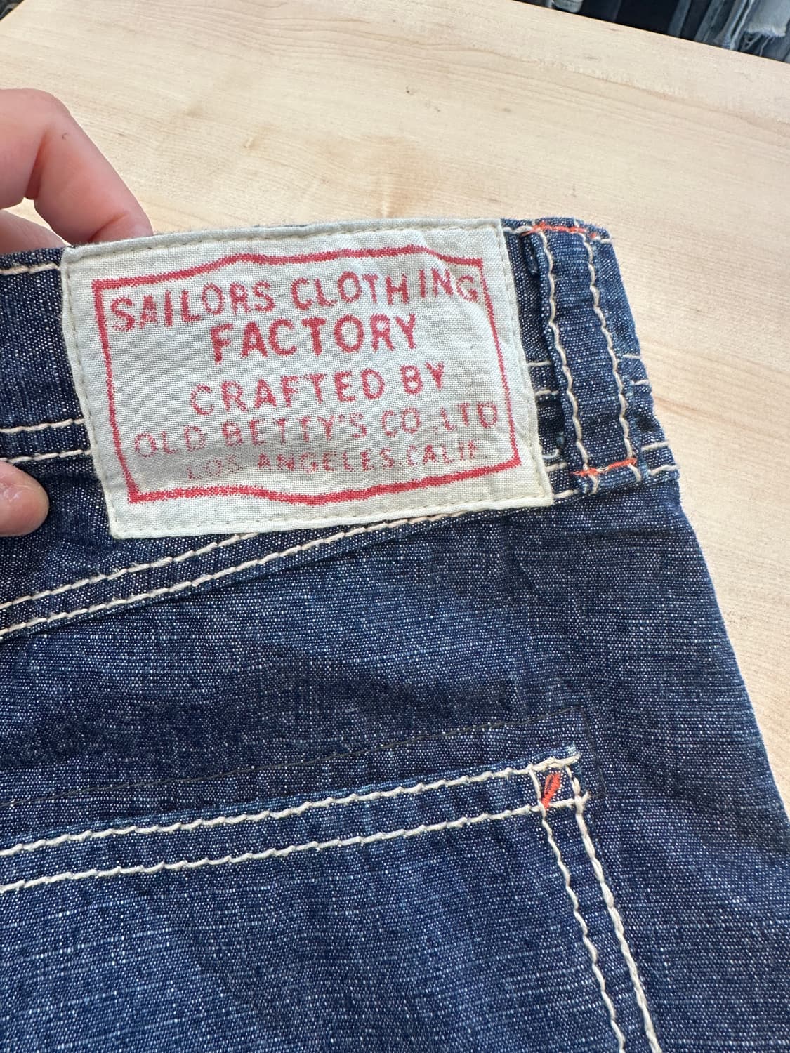 Old betty's 중청 프린트 화이트 스티치 미니 데님 스커트 상품이미지6