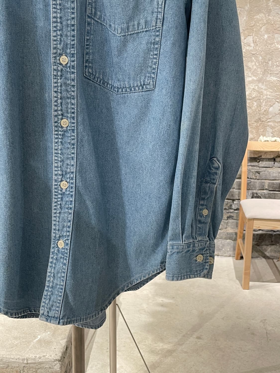 플래닛 할리우드 연청 싱글 포켓 데님 셔츠 상품이미지5