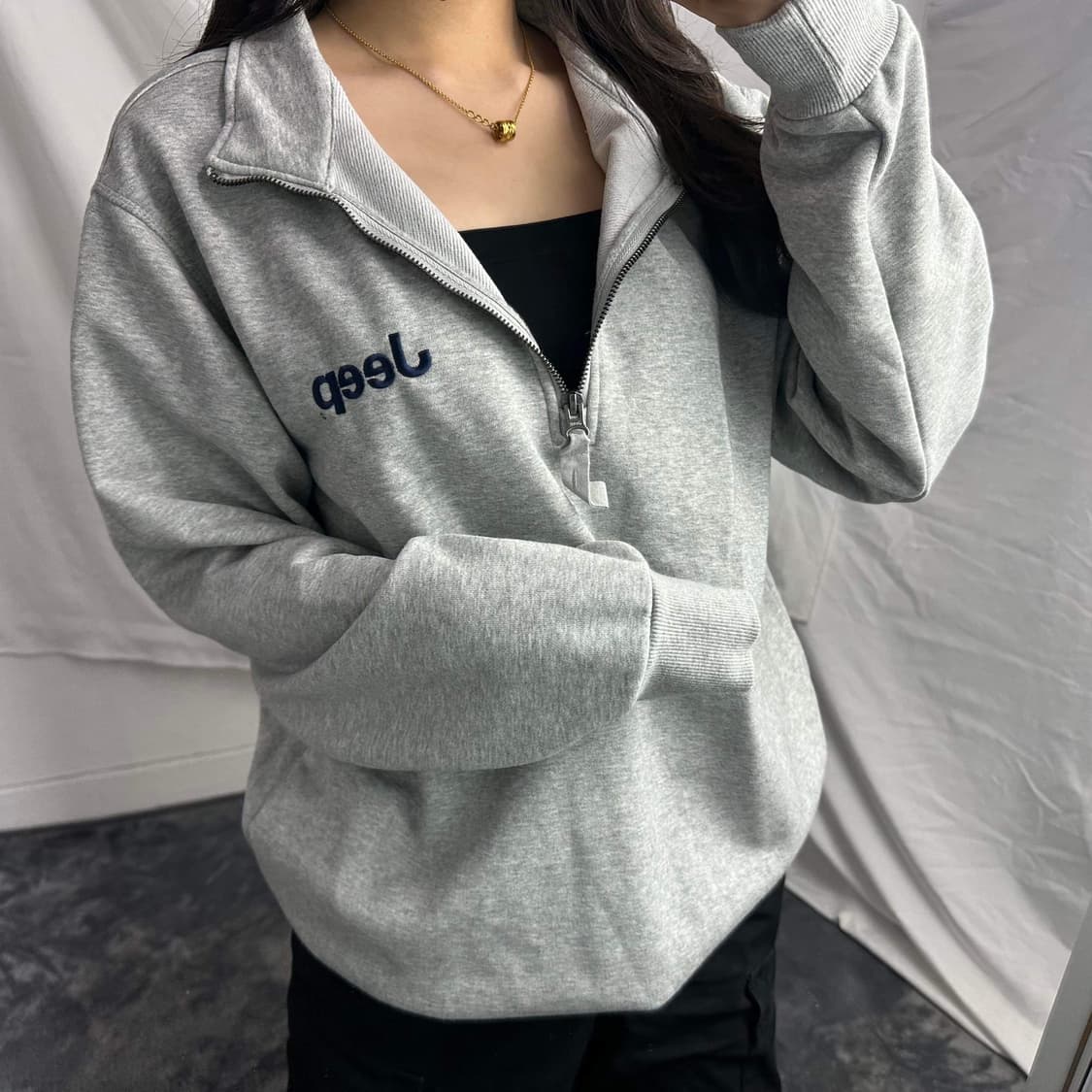 Jeep지프 그레이 반집업 맨투맨(M) 상품이미지1