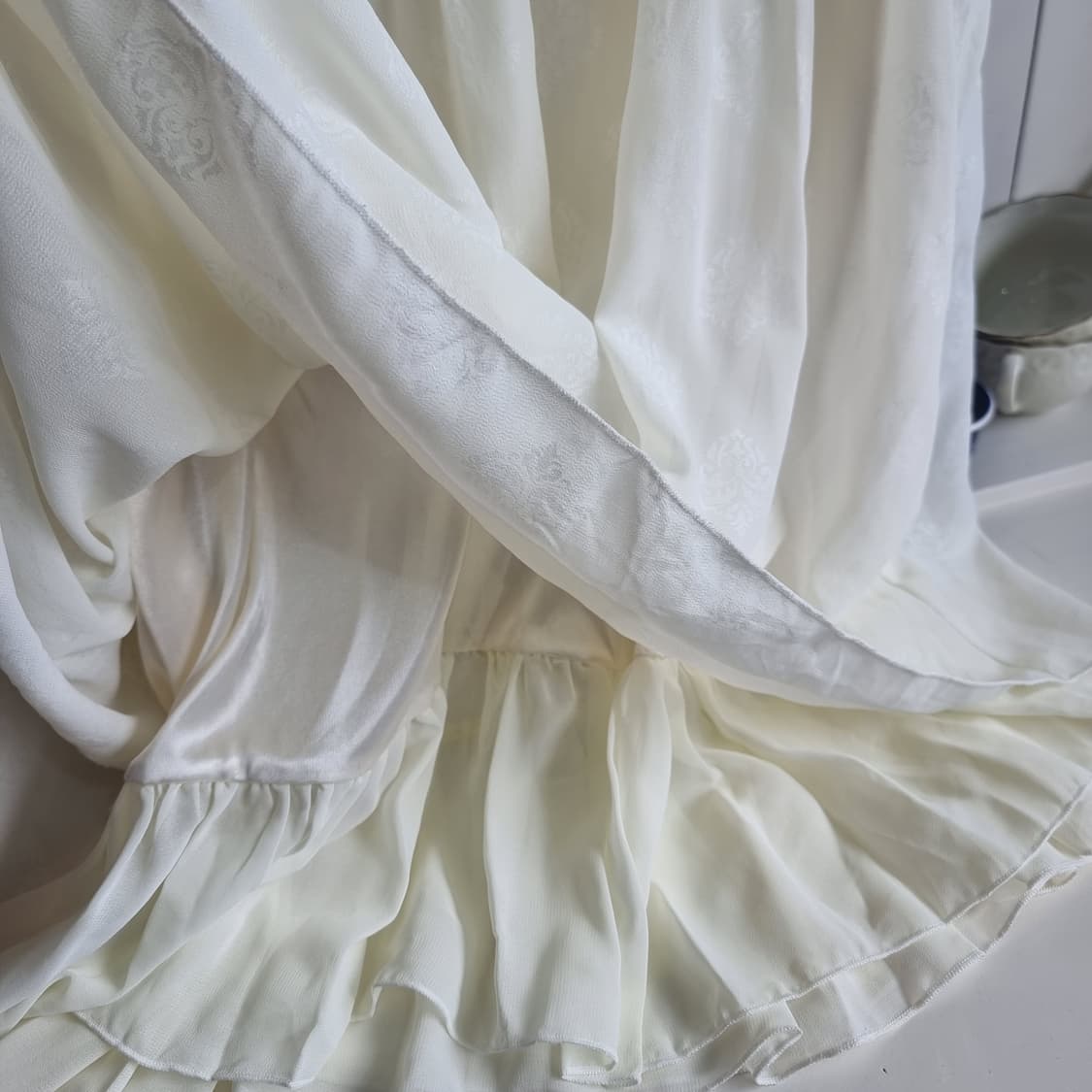 (axes femme 악세즈 팜므) 아이보리 프릴 원피스 상품이미지5