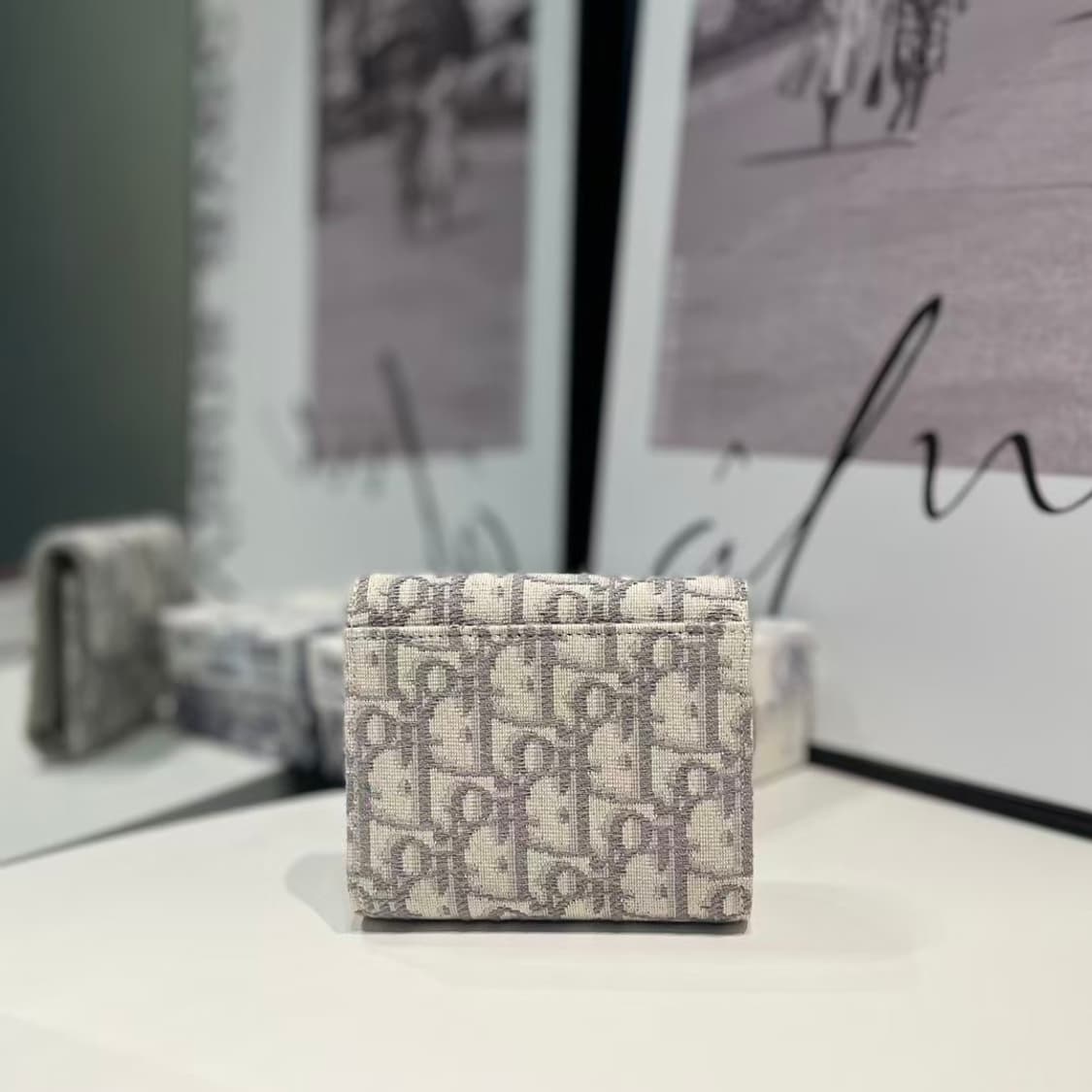 디올 새들 플랩 카드 홀더 그레이 디올 오블리크 자카드 상품이미지2