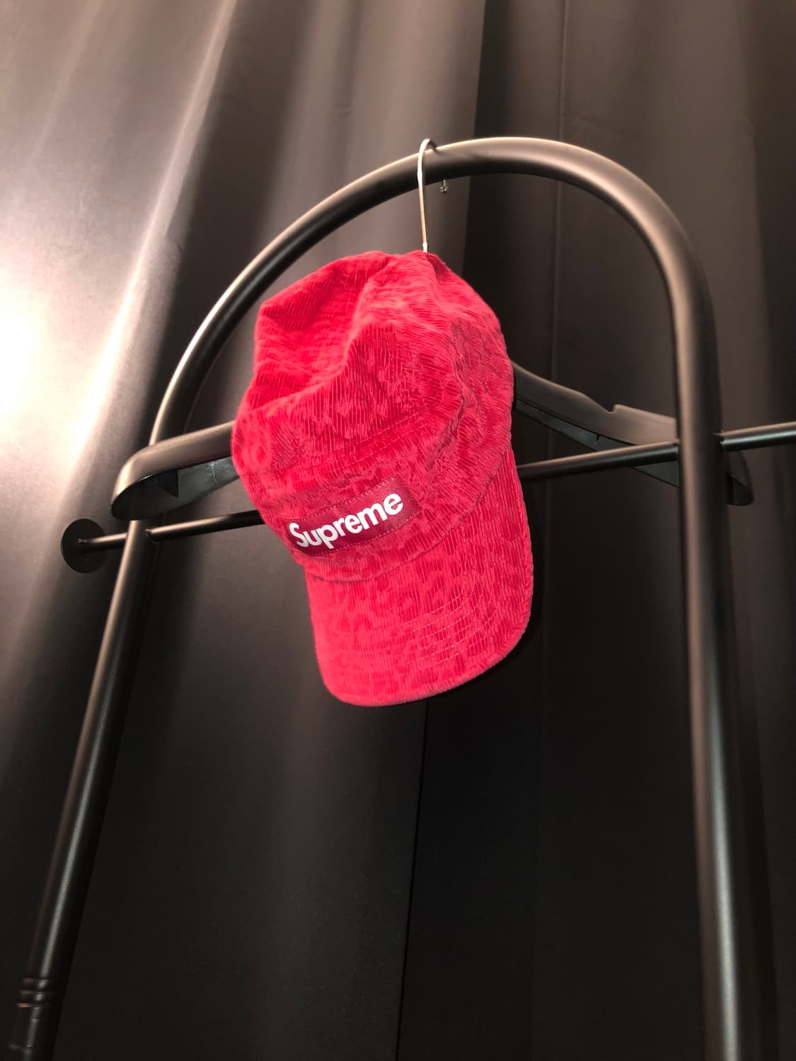 슈프림 레오파드 코듀로이 캡프캡 레드 23FW 상품이미지1