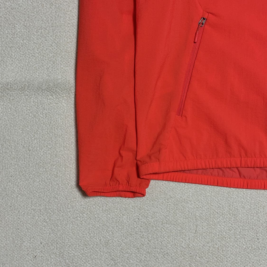 네파 액티브 라이트 윈드 자켓 상품이미지4