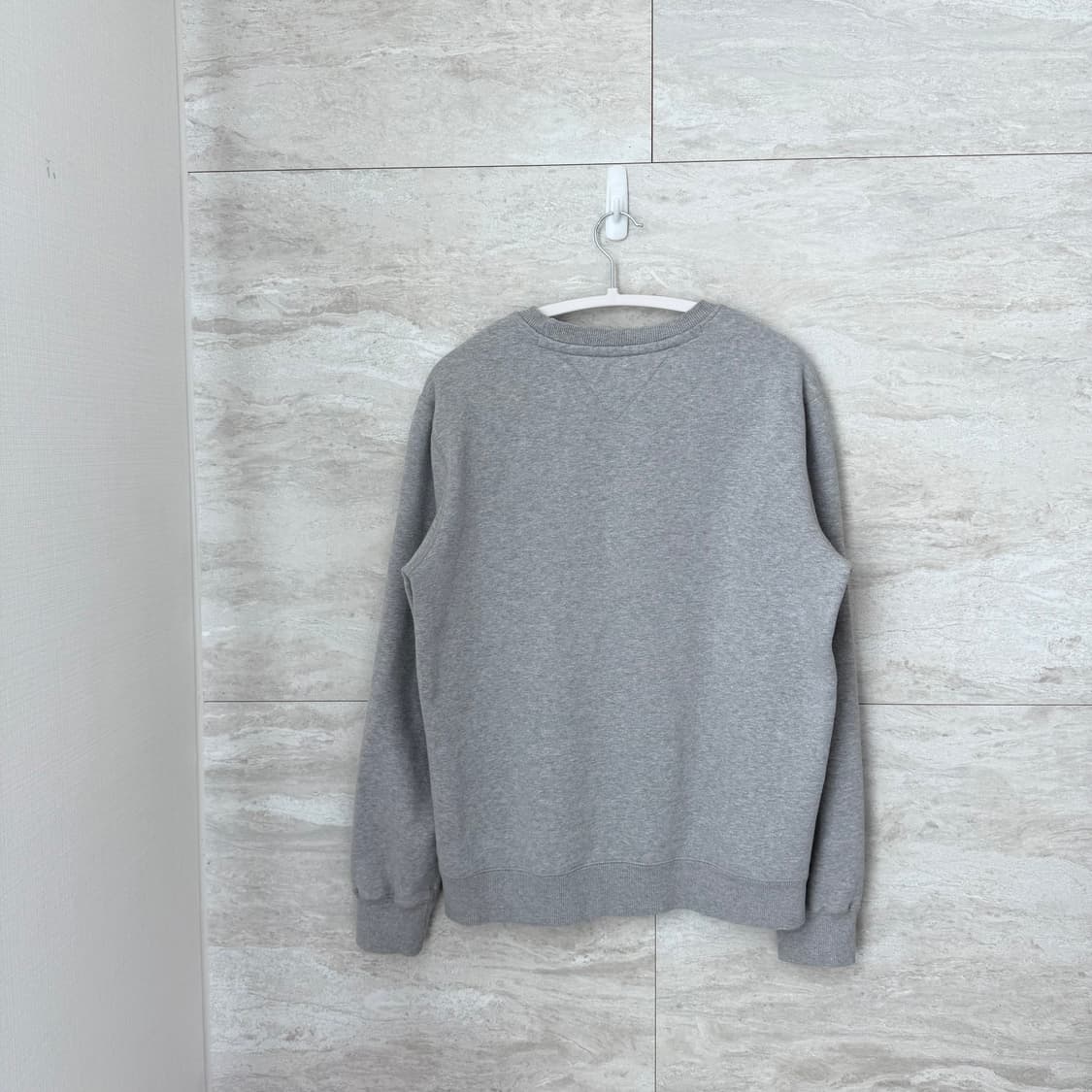 타미힐피거 맨투맨 상품이미지3