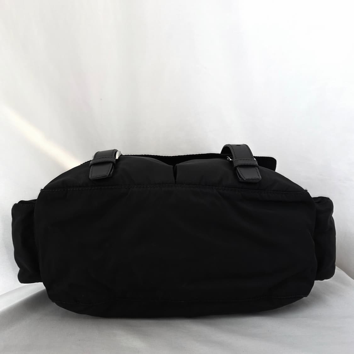 [정품 PRADA] 프라다 사이드 투포켓 남성 크로스백 메신저백 상품이미지7