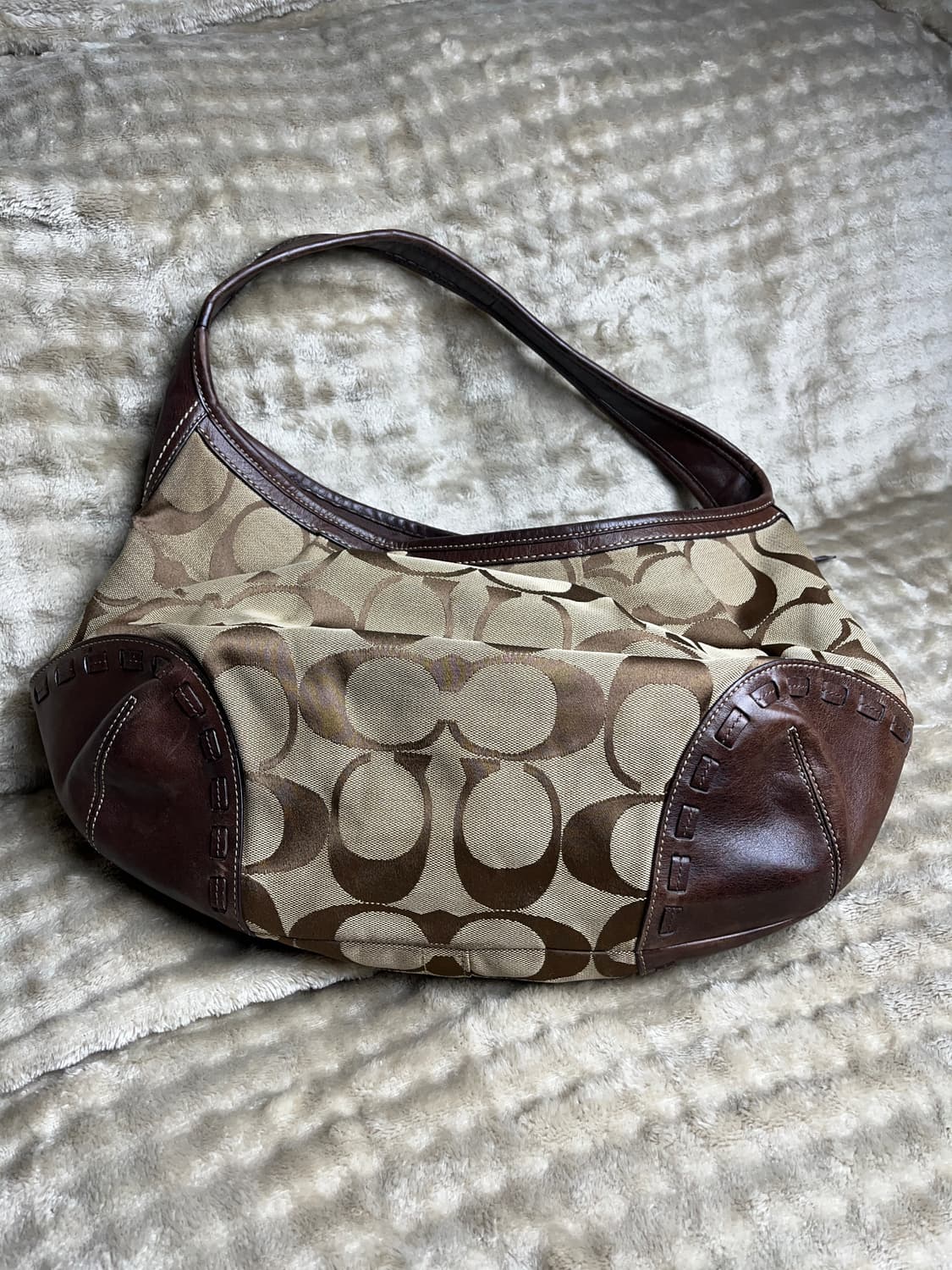 코치 숄더백 상품이미지3