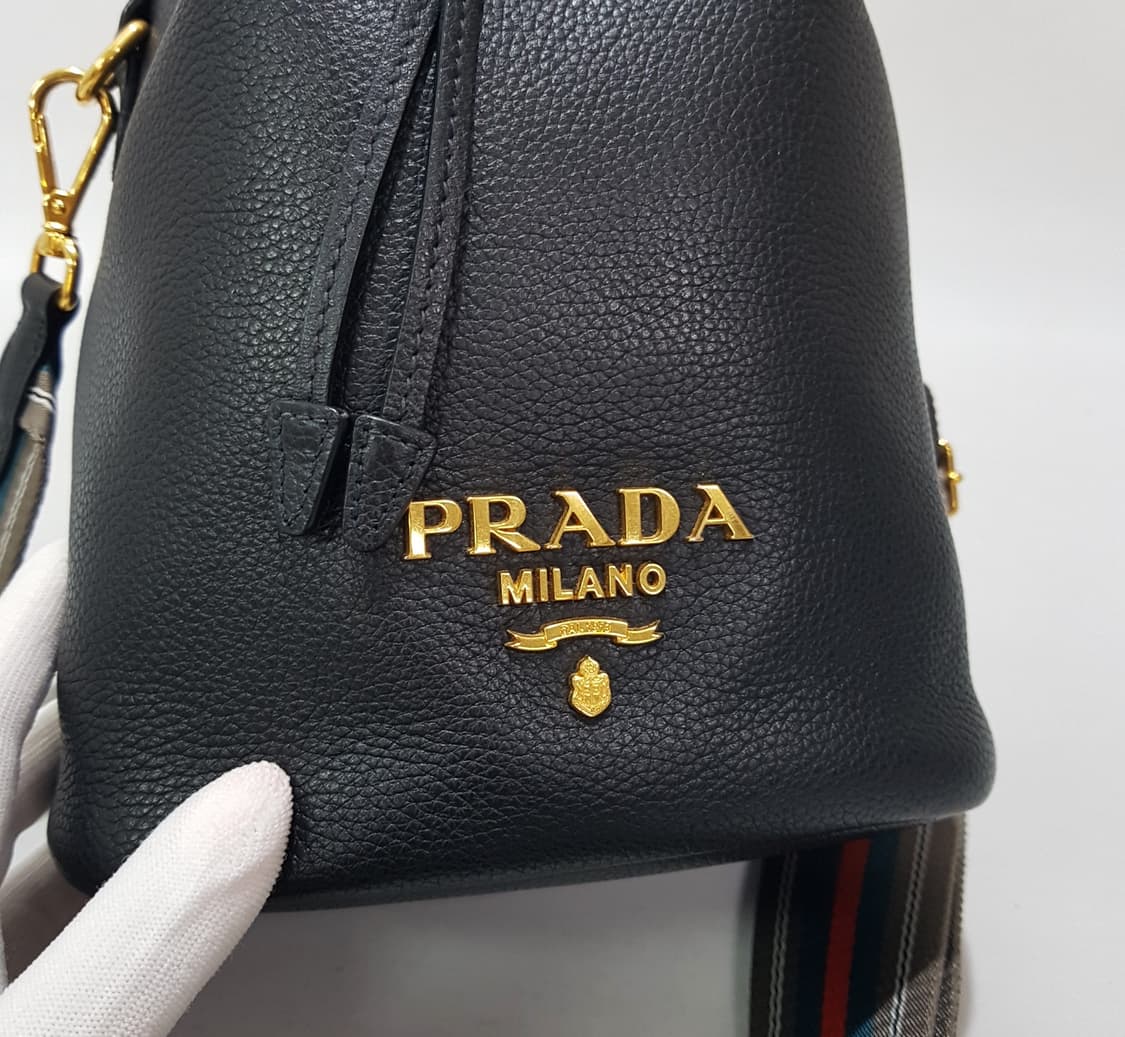 프라다 비텔로 피닉스 버킷백 1BE072 상품이미지3