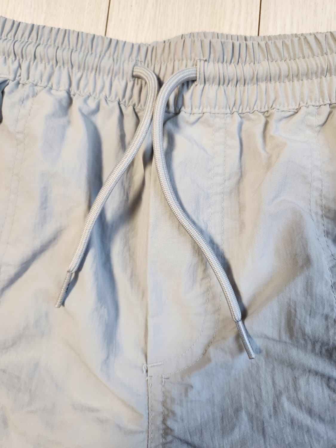 코드그라피 나일론 밴딩 반바지 사이즈m

여러 중고사이트에도 같이 판매하 상품이미지6