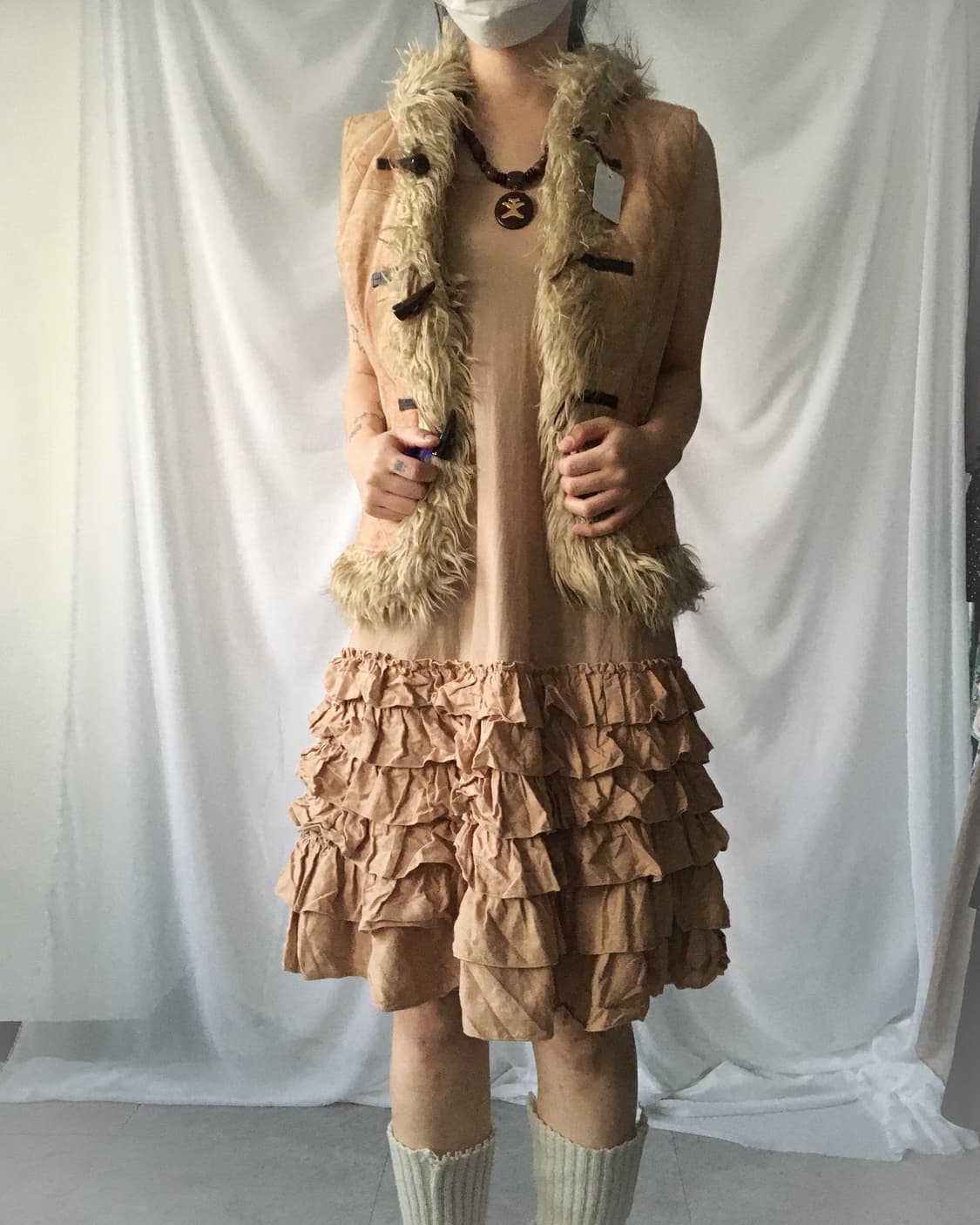 Duffle button fake fur layer hood vest 상품이미지6