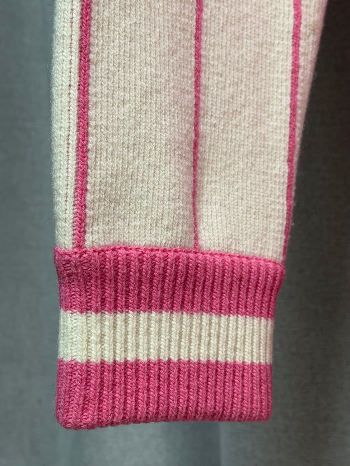 럭키슈에뜨 핑크 니트 야구 점퍼 FREE size 상품이미지4