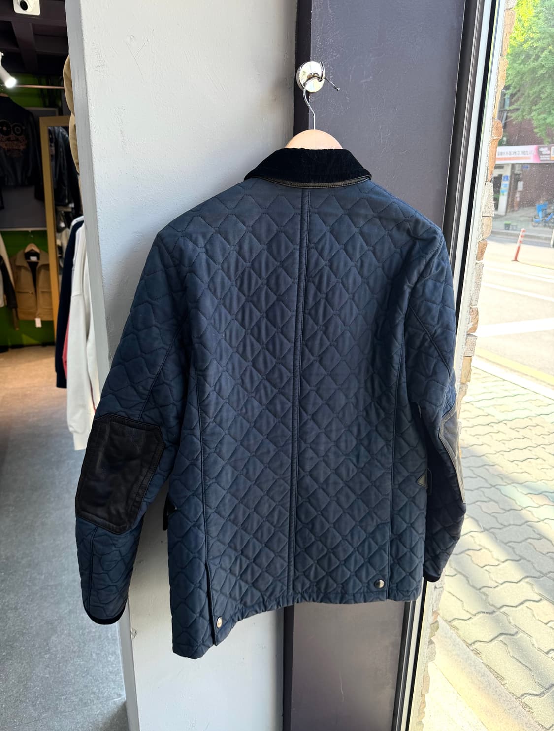 .50/ 버버리 워싱 엘보 레더패치 퀄팅 자켓 상품이미지7