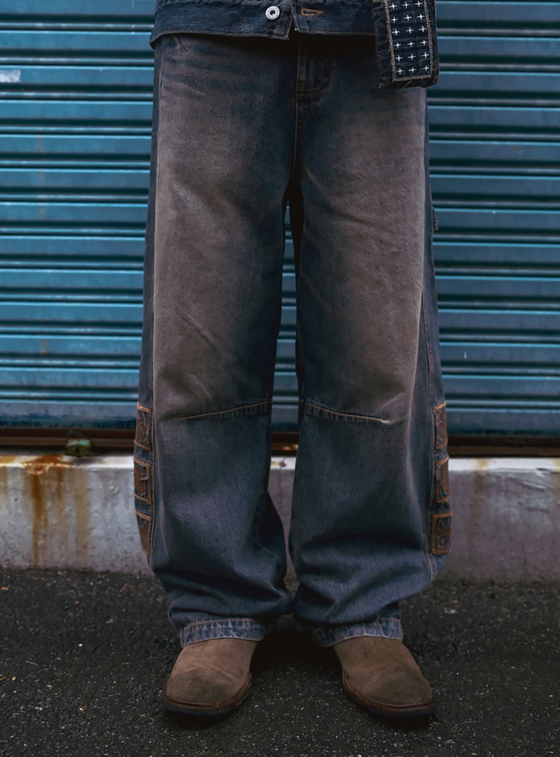 karacter Vintage emblem denim pants 상품이미지5