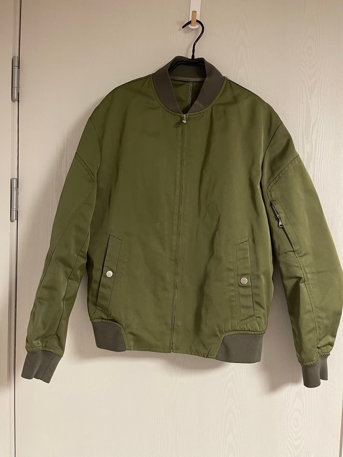 한섬 타임(TIME) 옴므 MA-1 봄가을 점퍼 봄버 올리브 100 상품이미지1