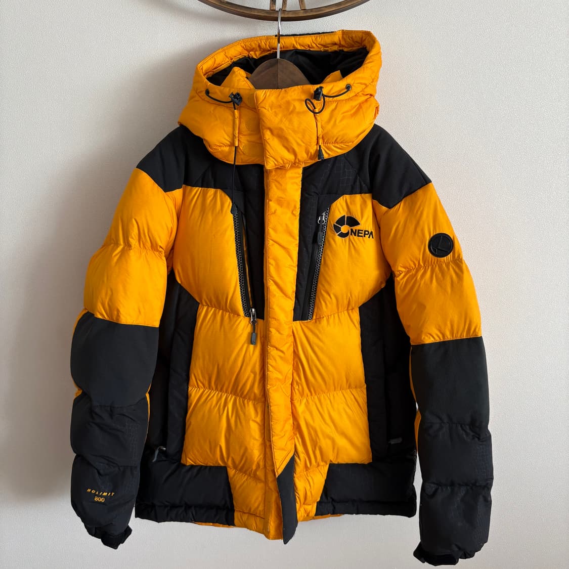 네파 800 노리미트 옐로우 패딩 자켓 100(L) 상품이미지1