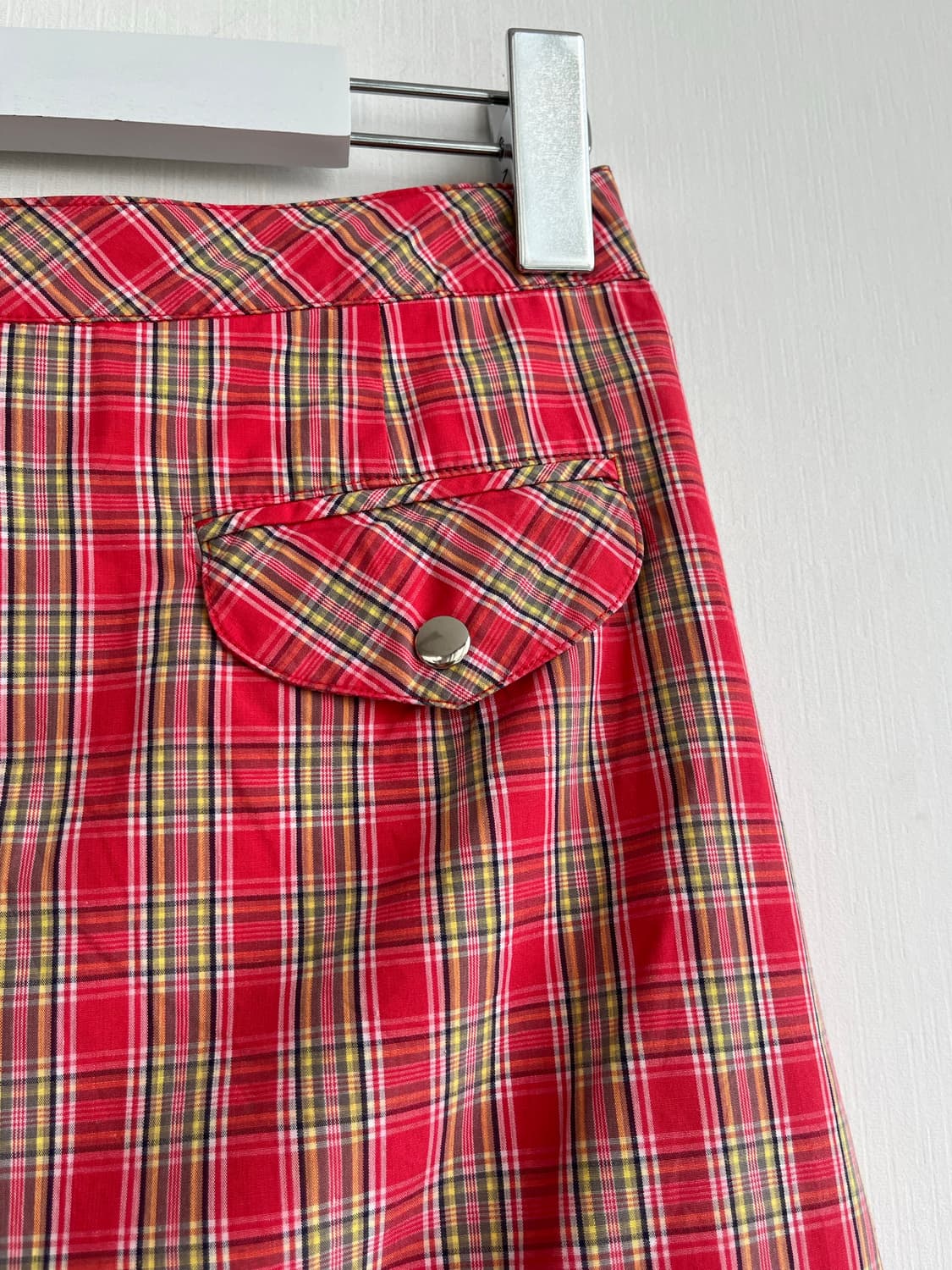 Warner Bros. 트위티 패치 체크 스커트 상품이미지5